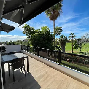 En Complejo Residencial Con Piscina San Miguel de Abona